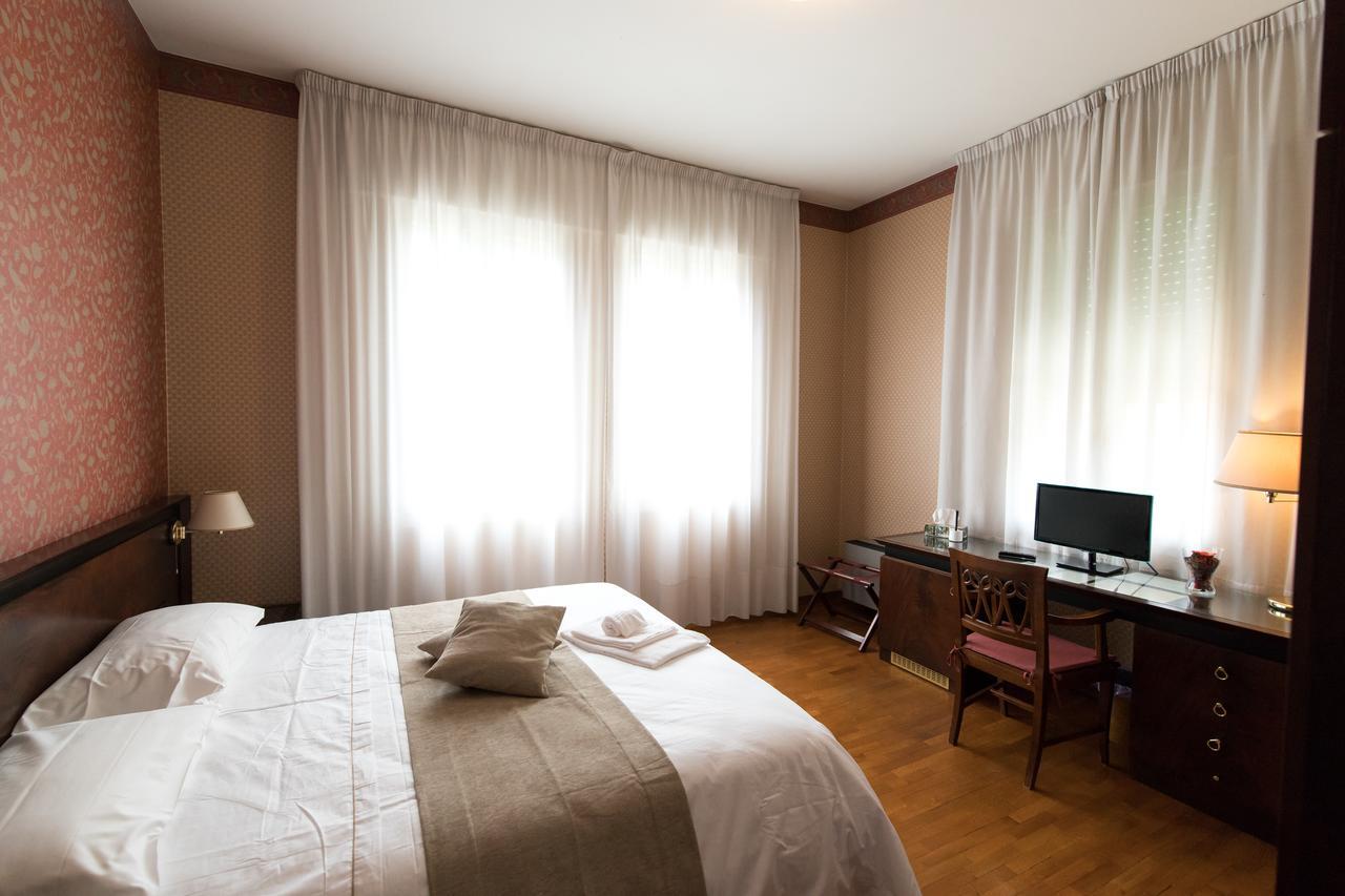 Villa Lussana Teolo Esterno foto